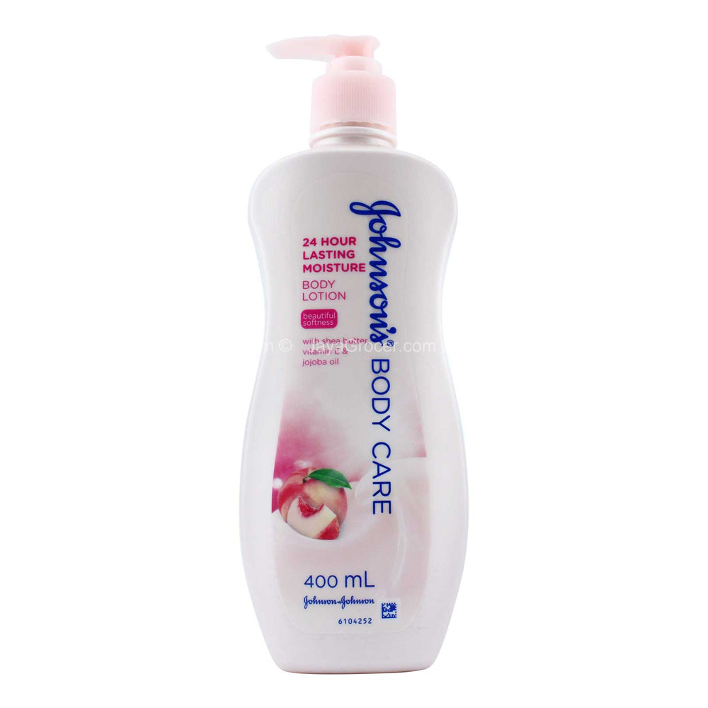JohnsonÃ¢â‚¬â„¢s Natural 24 Hour Lasting Moisture Body Lotion 400ml